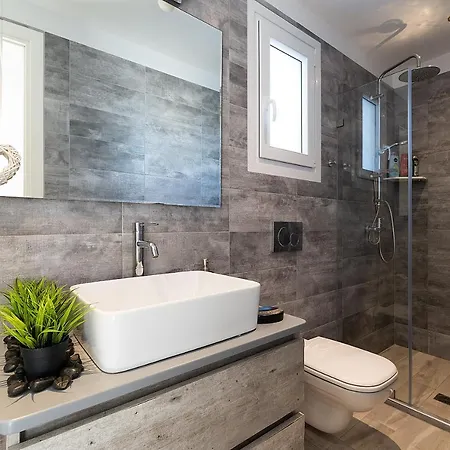 White Pearl Naxos With Private Swimming Pool Villa *